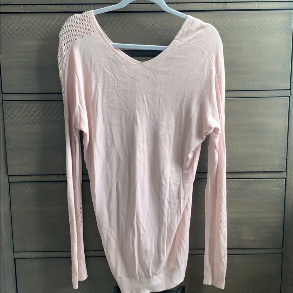 Express Sweater - Picture 4 of 7